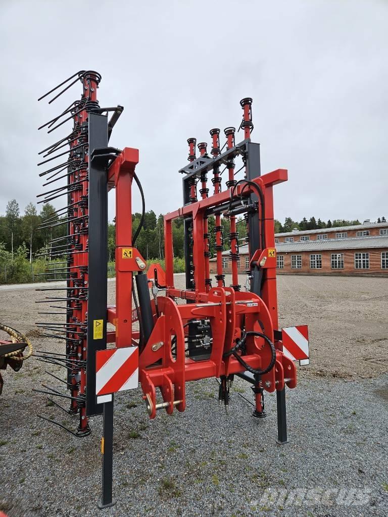 Tume Harrow s 660 L Σβάρνες