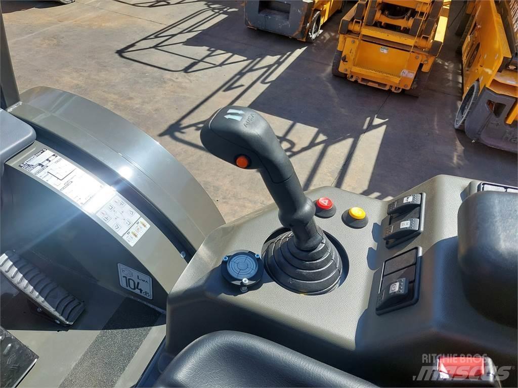 Ausa C201 Hx4 Φορτηγά ανώμαλου εδάφους