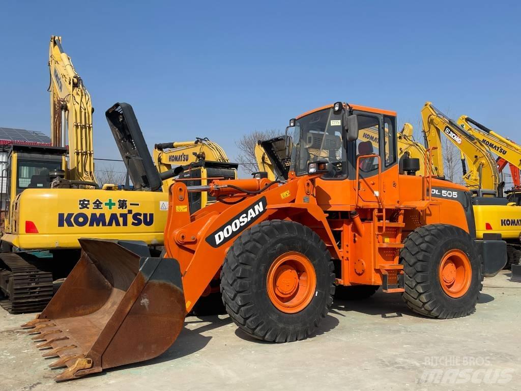 Doosan DL 505 Φορτωτές με λάστιχα (Τροχοφόροι)