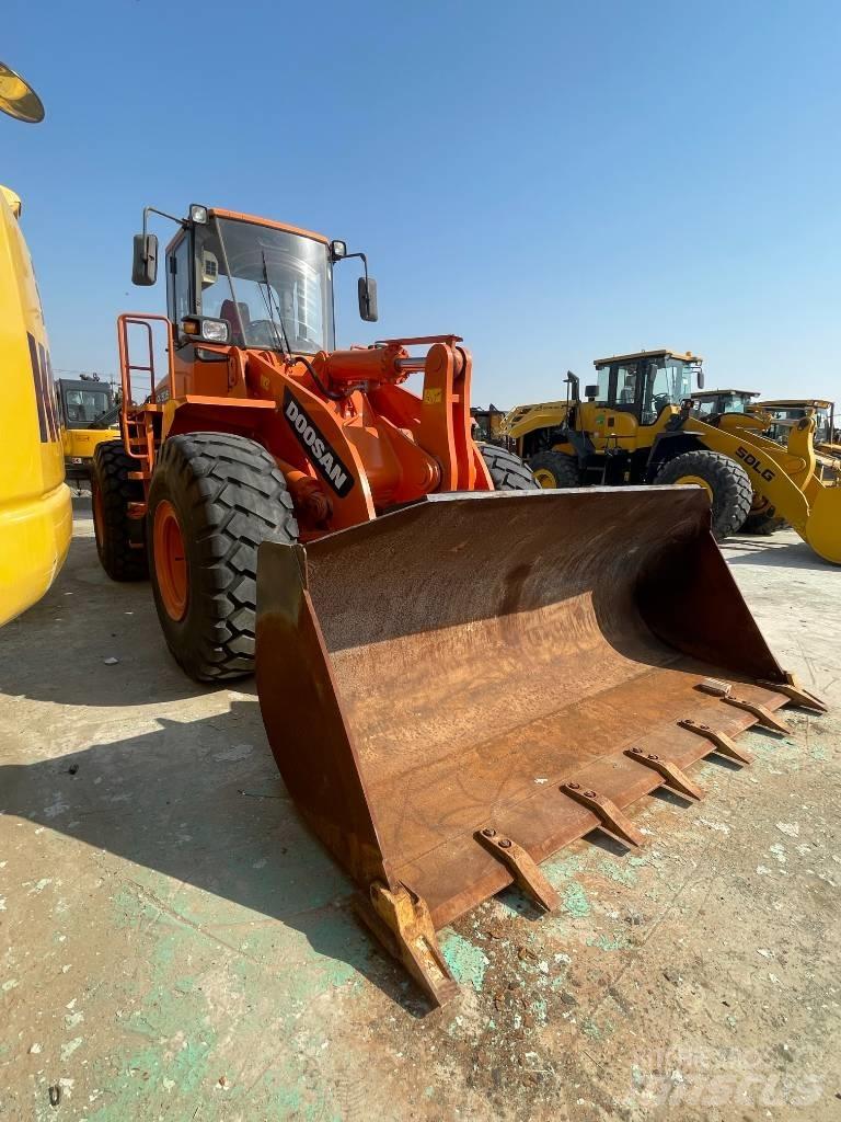 Doosan DL 505 Φορτωτές με λάστιχα (Τροχοφόροι)