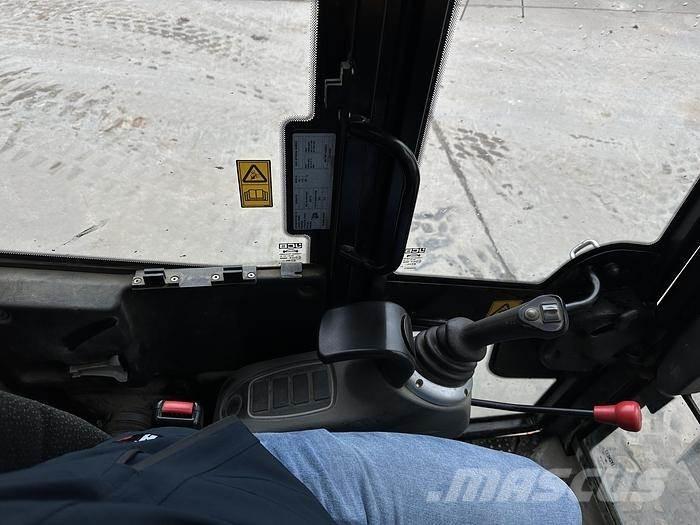 JCB 48Z-1 Ειδικοί εκσκαφείς