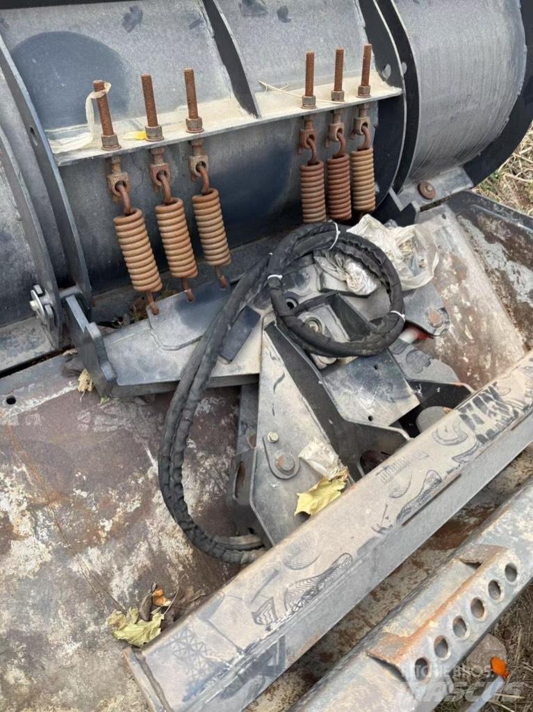 Bobcat S 18 Φορτωτάκια