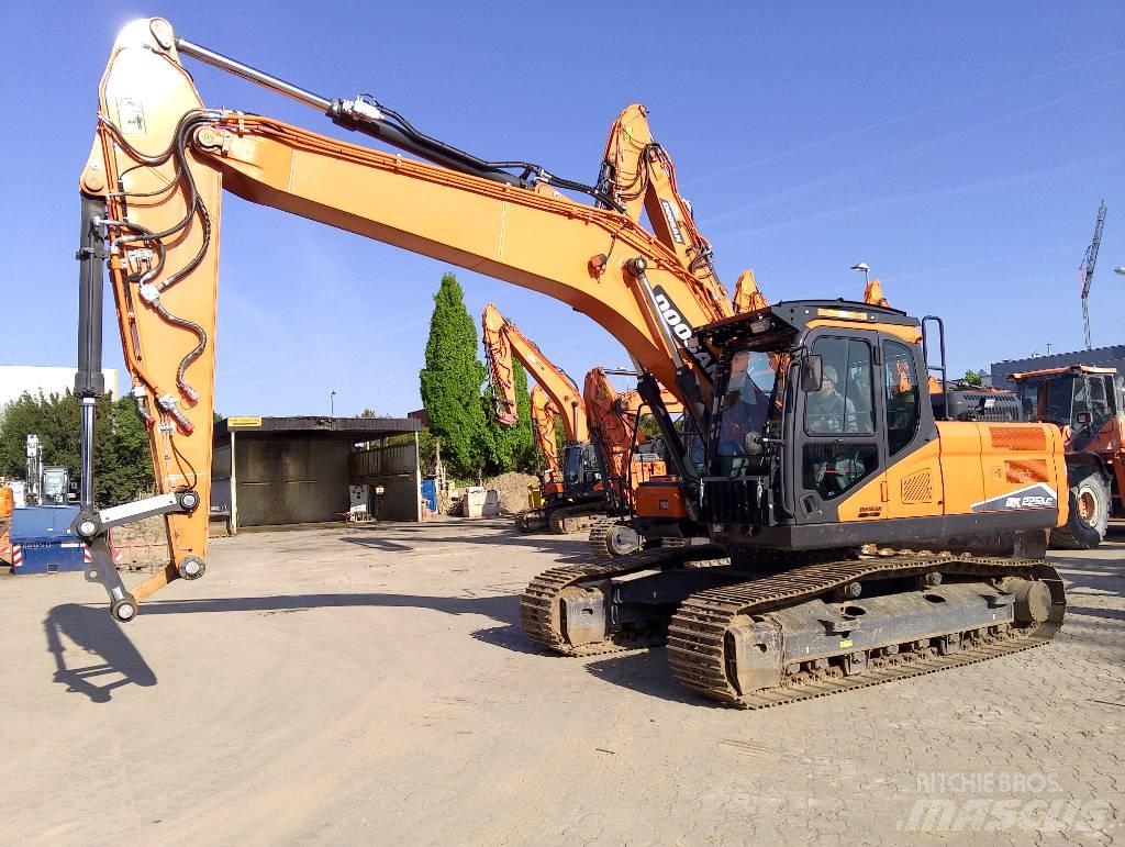 Doosan DX225LC-7 Εκσκαφείς με ερπύστριες