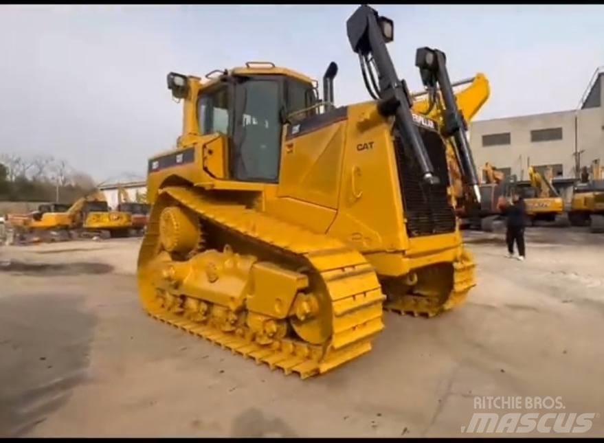 CAT D 8 T Μπουλντόζες με ερπύστριες