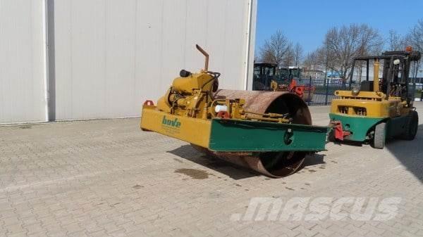 Vibromax W 501 Ρυμουλκούμενοι οδοστρωτήρες με δόνηση