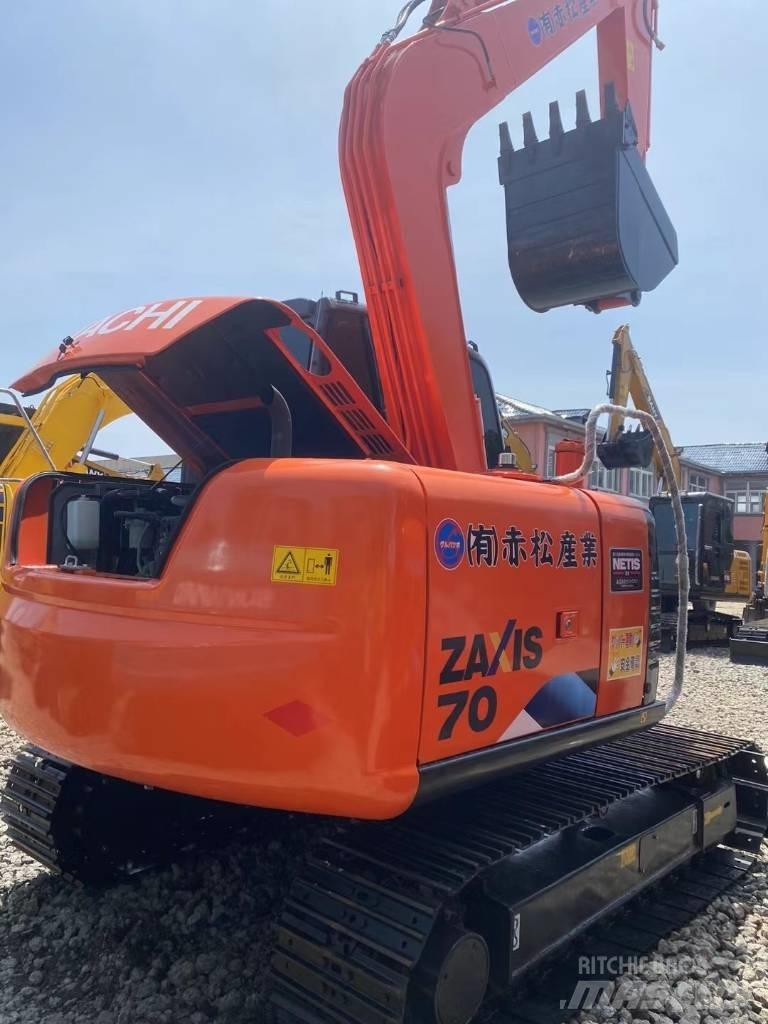 Hitachi 70-5A Εκσκαφείς με ερπύστριες