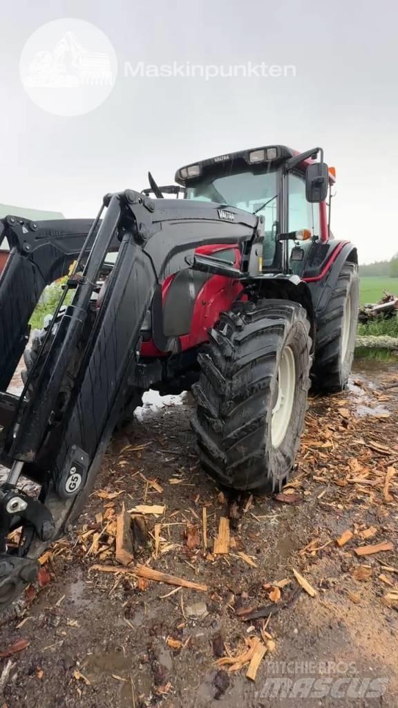 Valtra N 121 Τρακτέρ