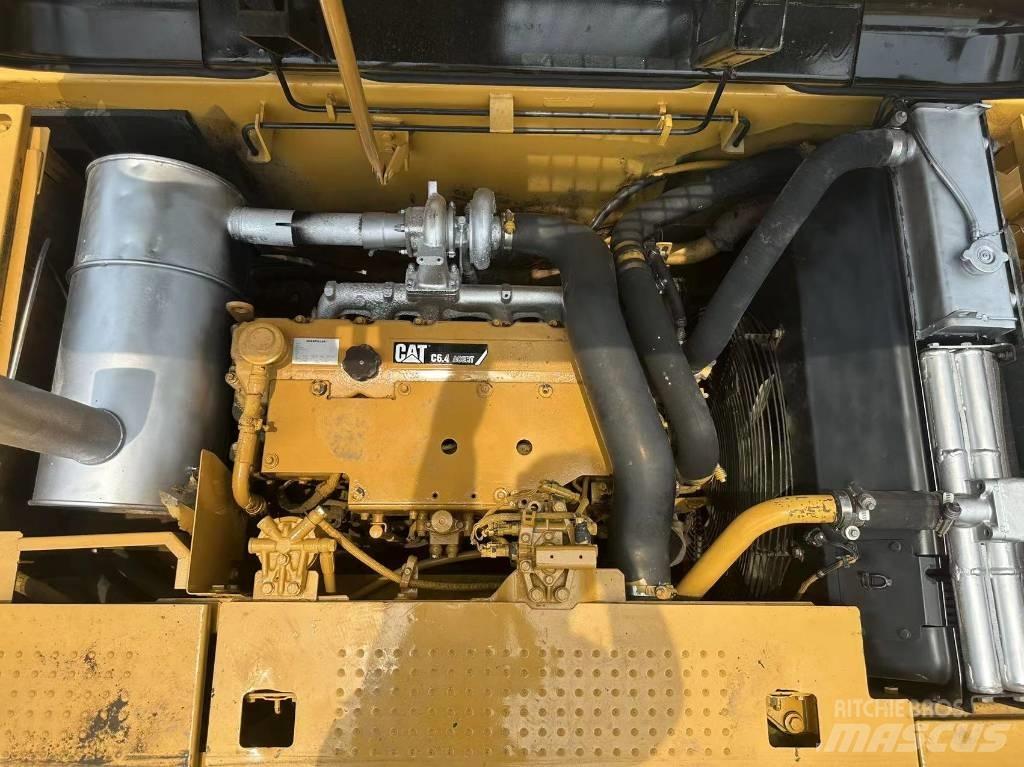 CAT 320 D Εκσκαφείς με ερπύστριες
