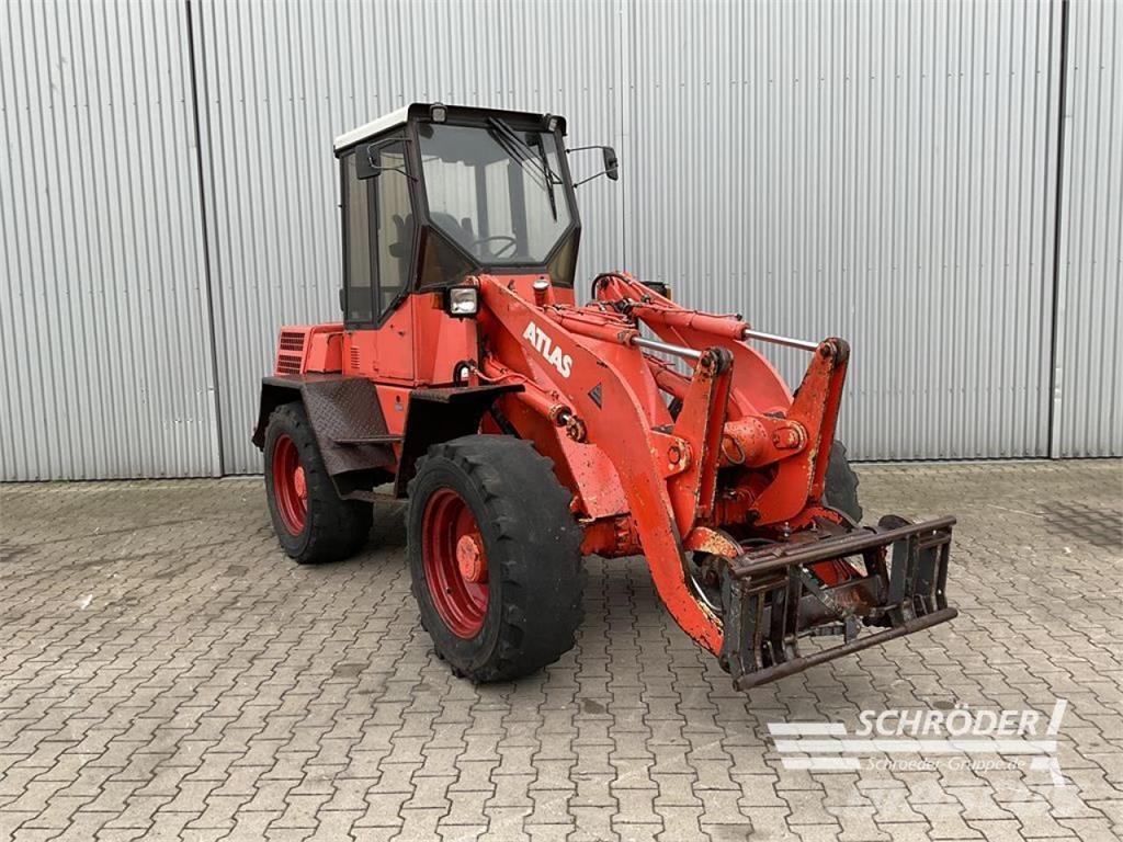 Atlas 82 E Φορτωτές με λάστιχα (Τροχοφόροι)