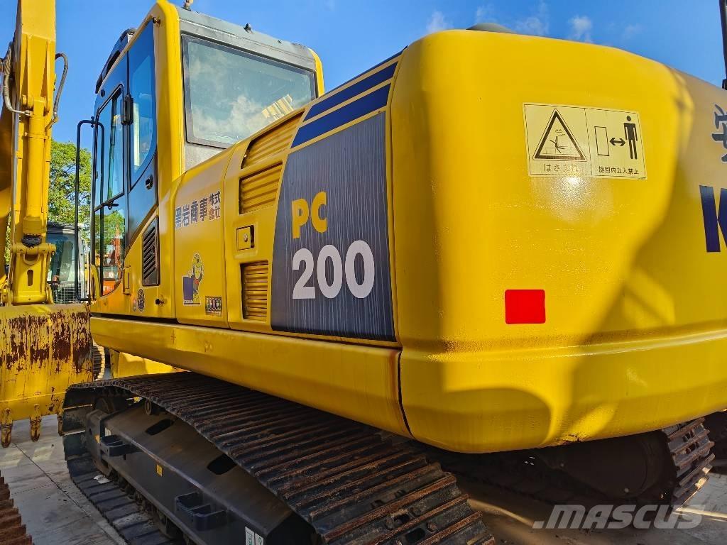 Komatsu PC 200-8 Εκσκαφείς με ερπύστριες