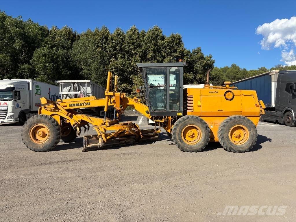 Komatsu GD 530 A Γκρέιντερς