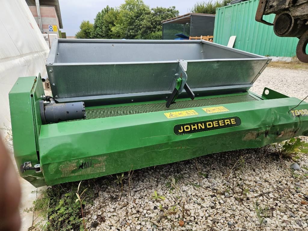 John Deere TD 100 Διαστρωτήρες
