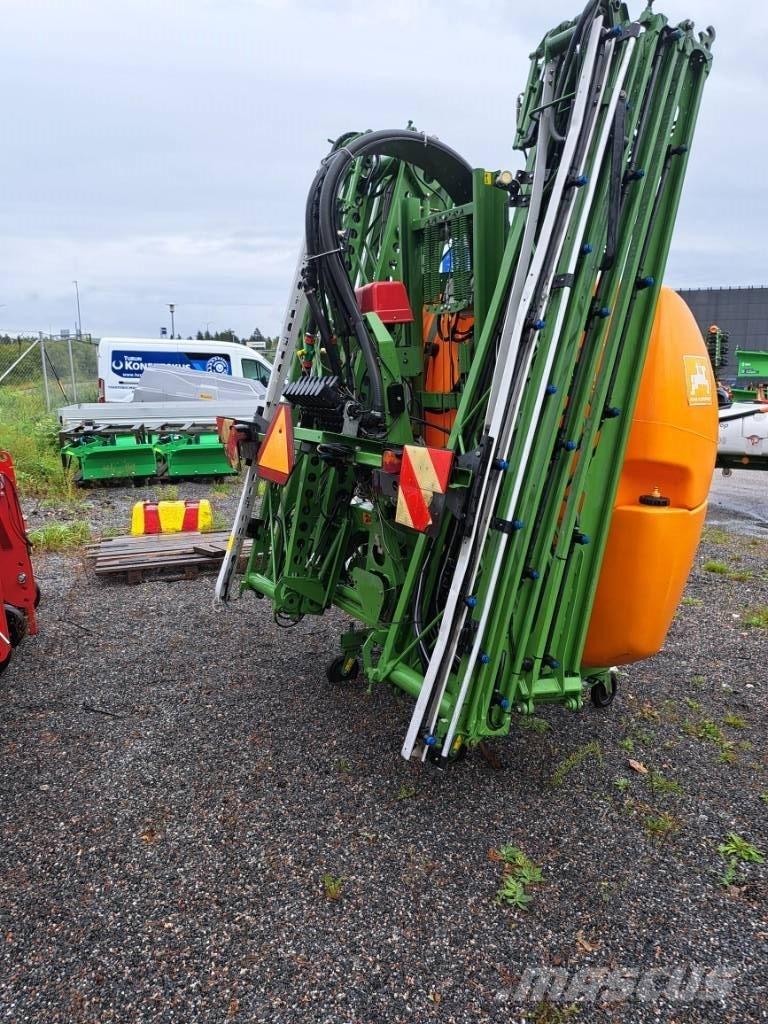 Amazone UF 1201 24M Αναρτώμενα ψεκαστικά