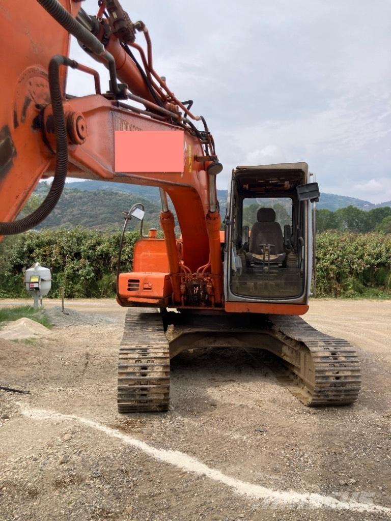 Hitachi EX 135 Εκσκαφείς με ερπύστριες