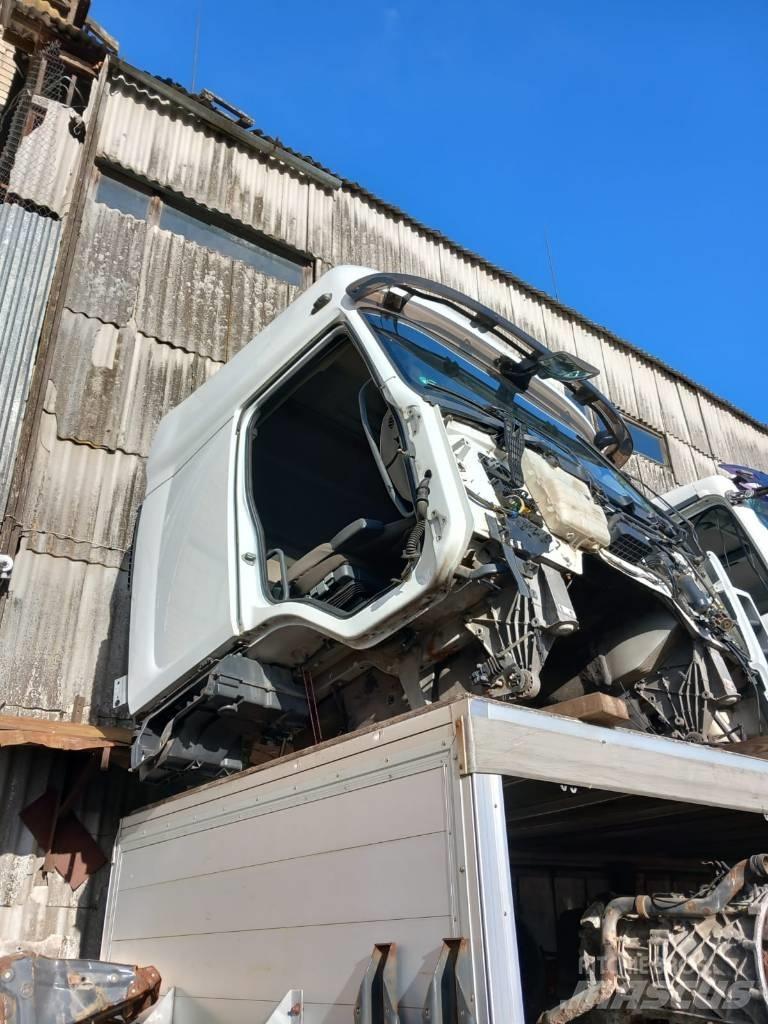 Renault Premium 460 Καμπίνες και εσωτερικό