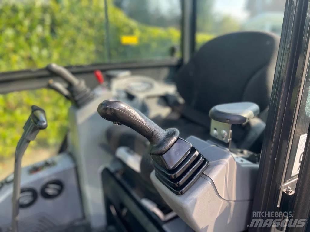 Bobcat E19 Εκσκαφάκι (διαβολάκι) < 7t