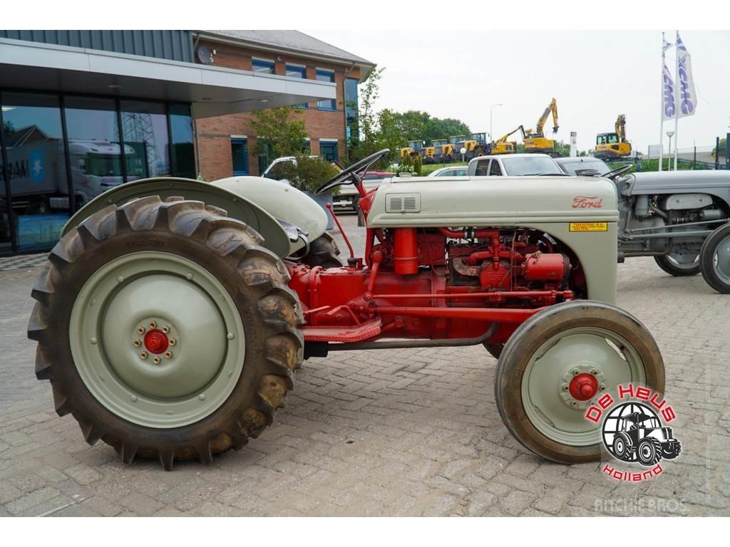 Ford Dearborn Τρακτέρ