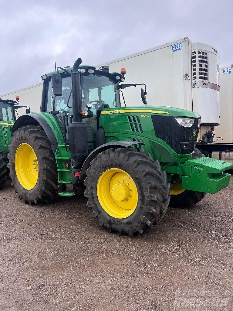 John Deere 6195M Τρακτέρ