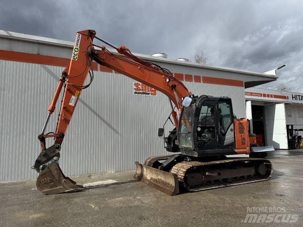 Hitachi ZX 135 US-6 Εκσκαφείς με ερπύστριες