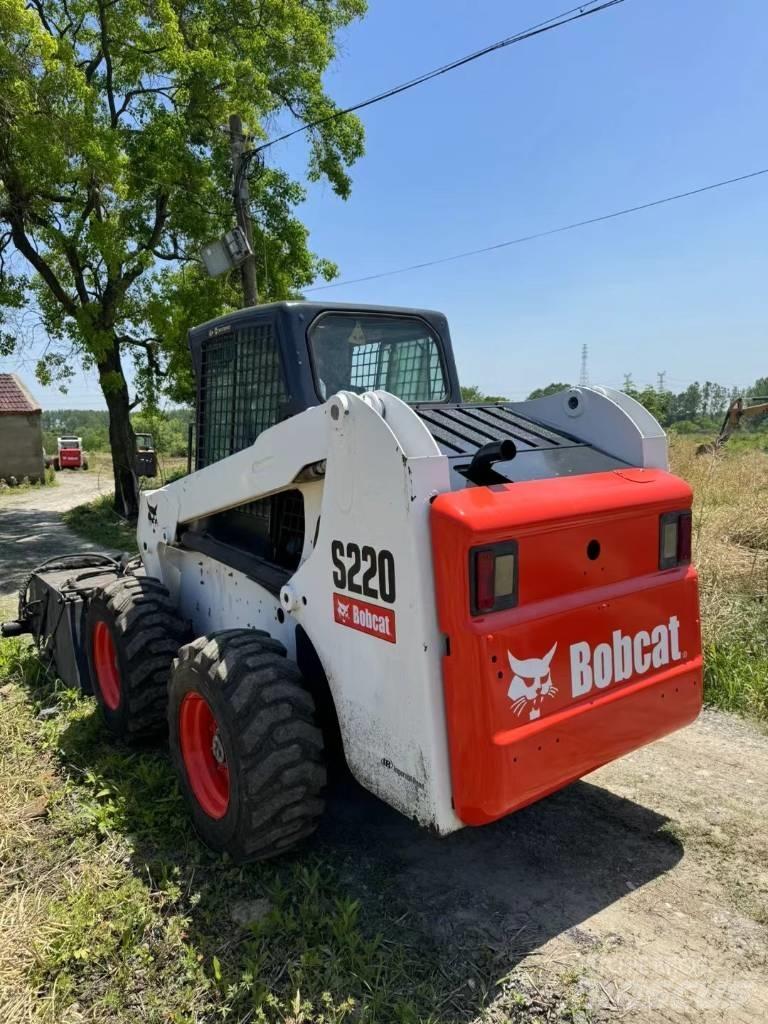 Bobcat S 220 Φορτωτάκια