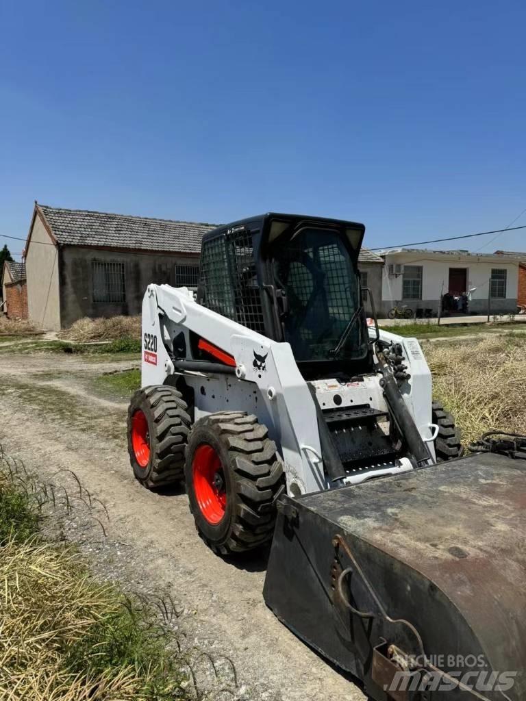 Bobcat S 220 Φορτωτάκια