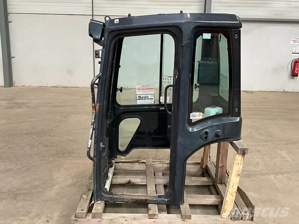 Kubota U 48-4 / U 55-4 Καμπίνες και εσωτερικό