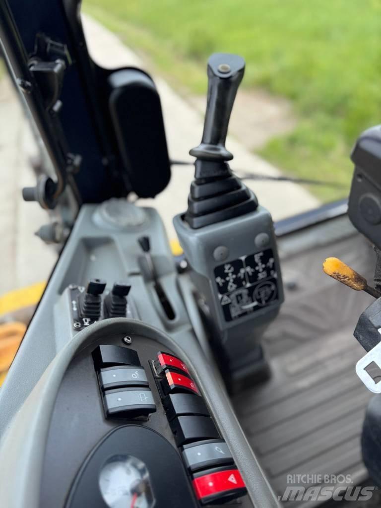 Volvo BL 71, JOYSTICK Εκσκαφείς Φορτωτές τύπου JCB