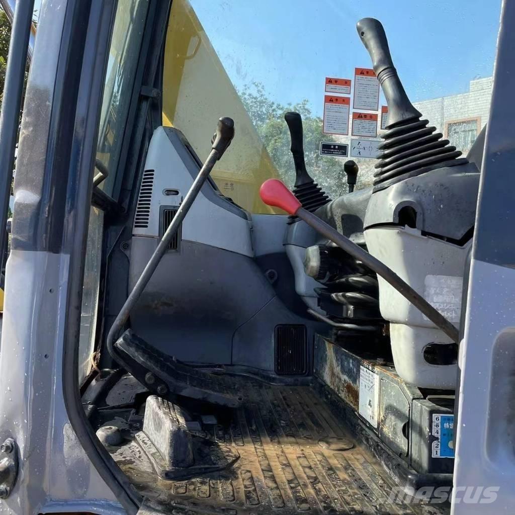Komatsu PC 78 US Εκσκαφάκι (διαβολάκι) < 7t