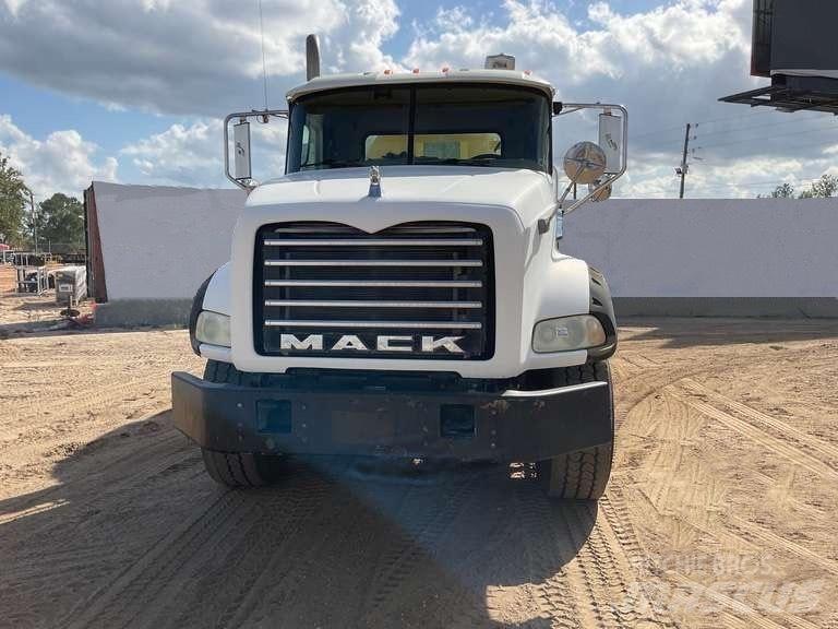 Mack CTP 713 B Άλλα Φορτηγά