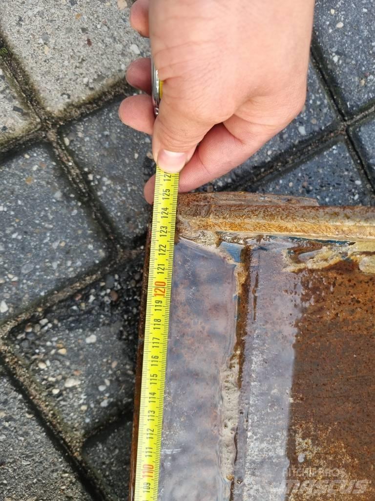 Schäffer 2428 Μίνι φορτωτές