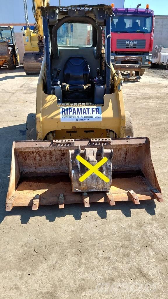 CAT 216 B Μίνι φορτωτές