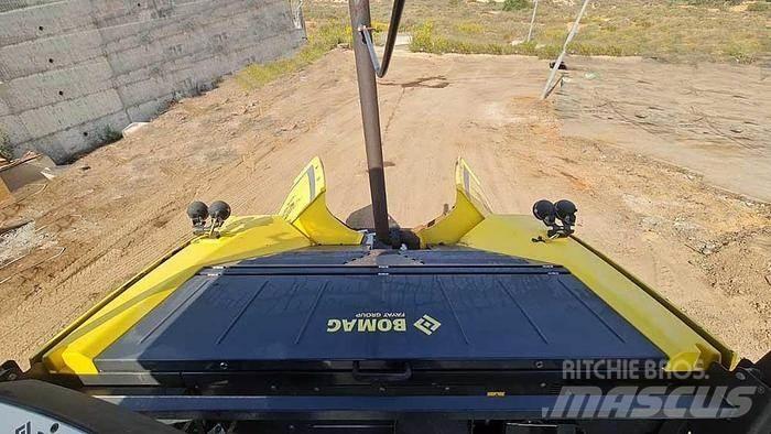 Bomag BF700C-2 Κατασκευές - Άλλα