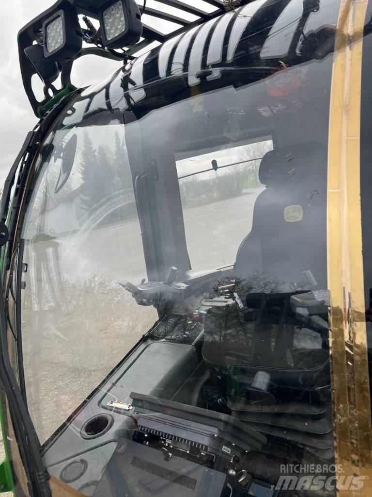 John Deere 1170 E Θεριζοαλωνιστικές μηχανές