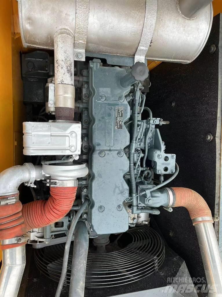 Hyundai R220LC-9S Εκσκαφείς με ερπύστριες