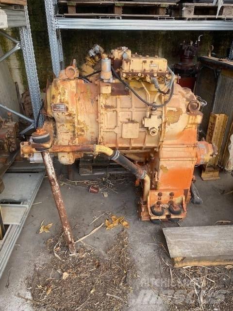 Fiat-Hitachi 350 Μετάδοση κίνησης