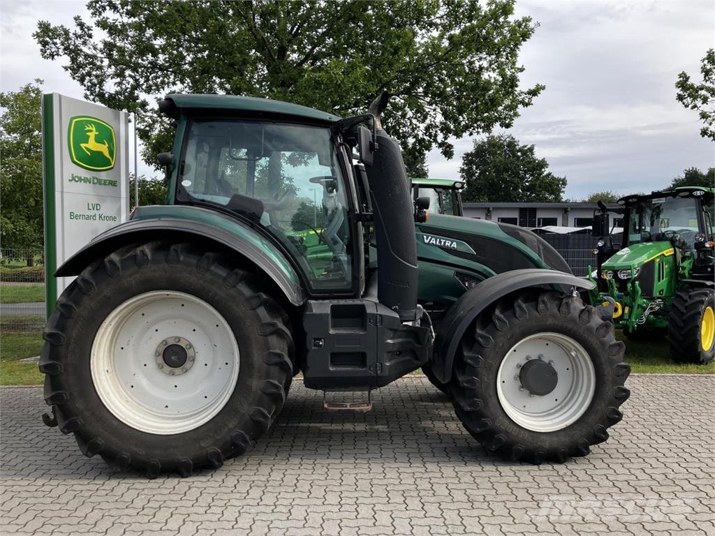 Valtra T174 Versu Τρακτέρ