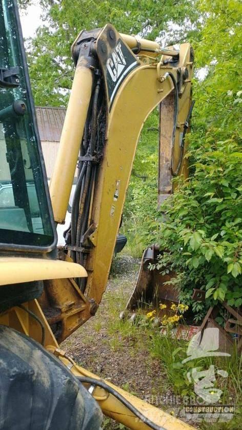 CAT 420 D Εκσκαφείς Φορτωτές τύπου JCB