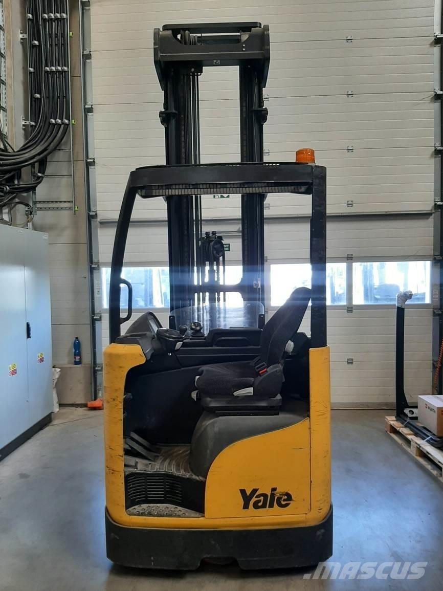 Yale MR14 Ανυψωτικά στενών δρόμων