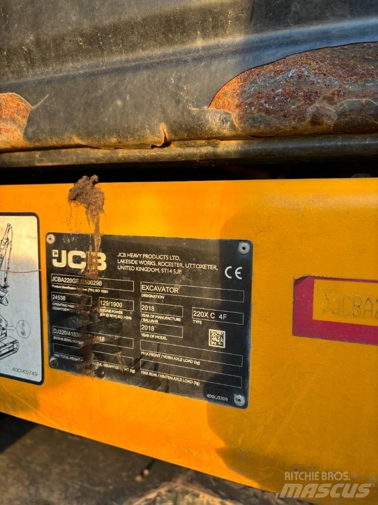JCB 220 Εκσκαφείς με ερπύστριες