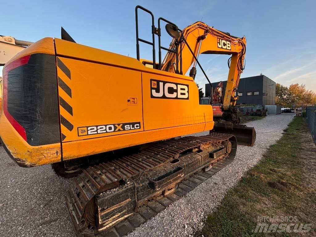 JCB 220 Εκσκαφείς με ερπύστριες