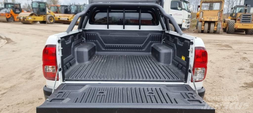 Toyota Hilux Pickup/Αγροτικό
