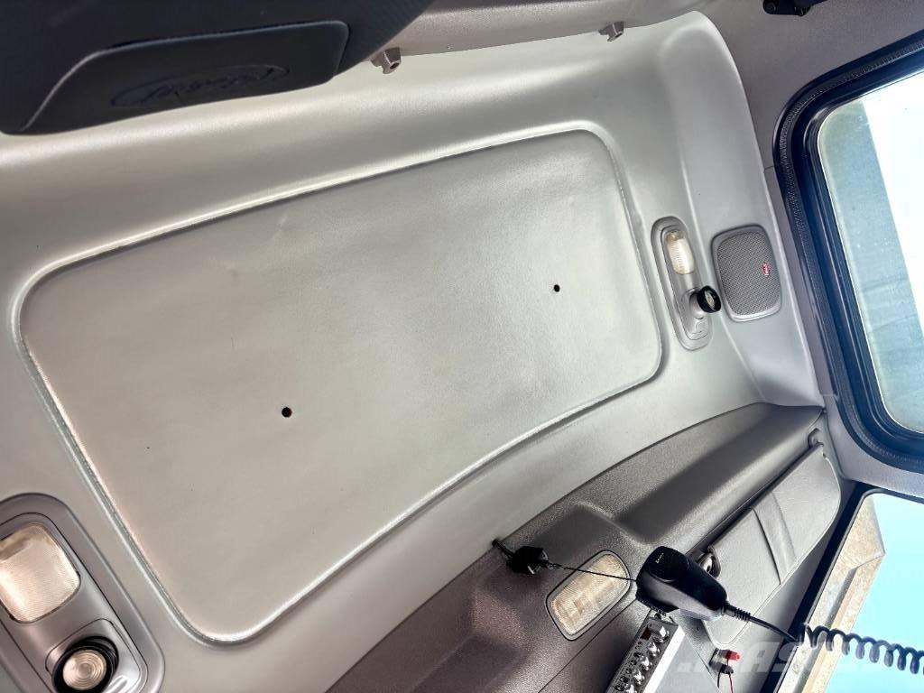 Peterbilt 367 Τράκτορες