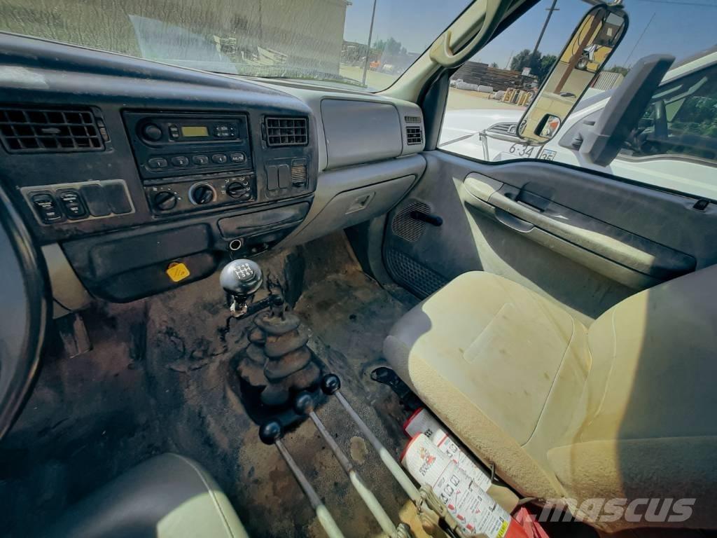 Ford F 750 XL SD Βυτία νερού