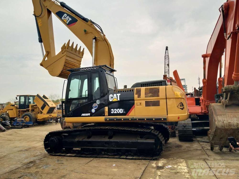 CAT 320D Εκσκαφείς με ερπύστριες
