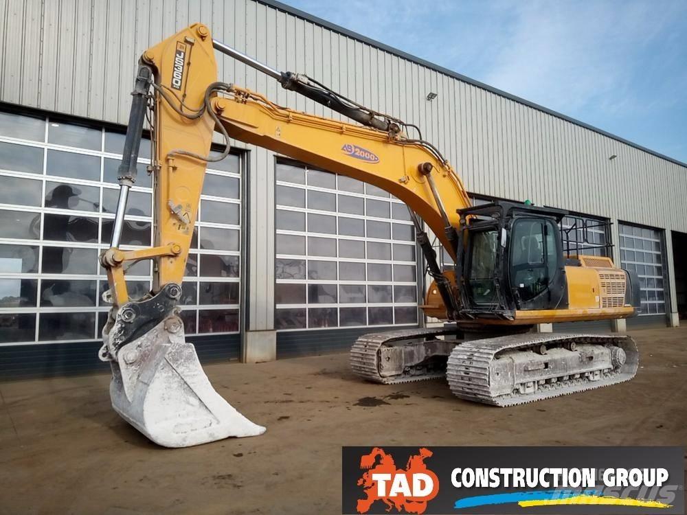 JCB JS 360 LC Εκσκαφείς με ερπύστριες