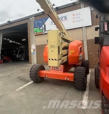 JLG 520 AJ Ανυψωτήρες με αρθρωτό βραχίονα