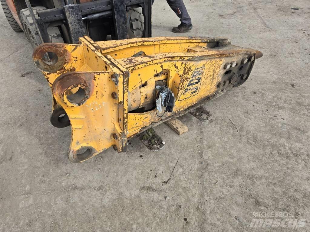 JCB 2T Σφυριά / Σπαστήρες