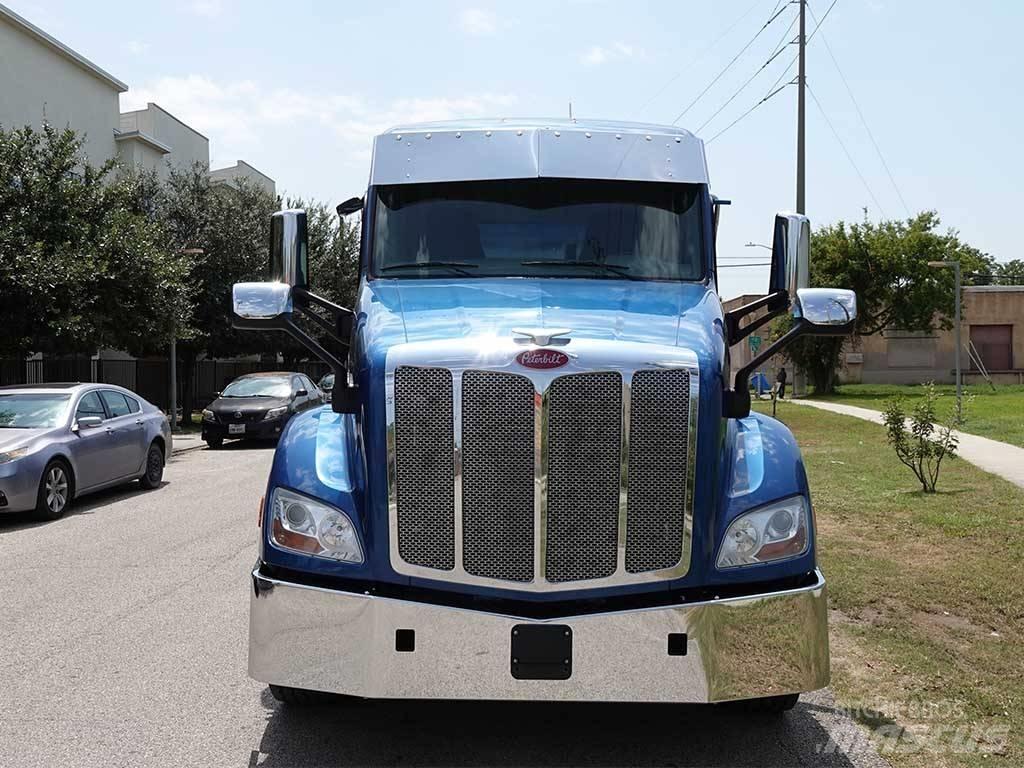 Peterbilt 579 Φορτηγά Ανατροπή