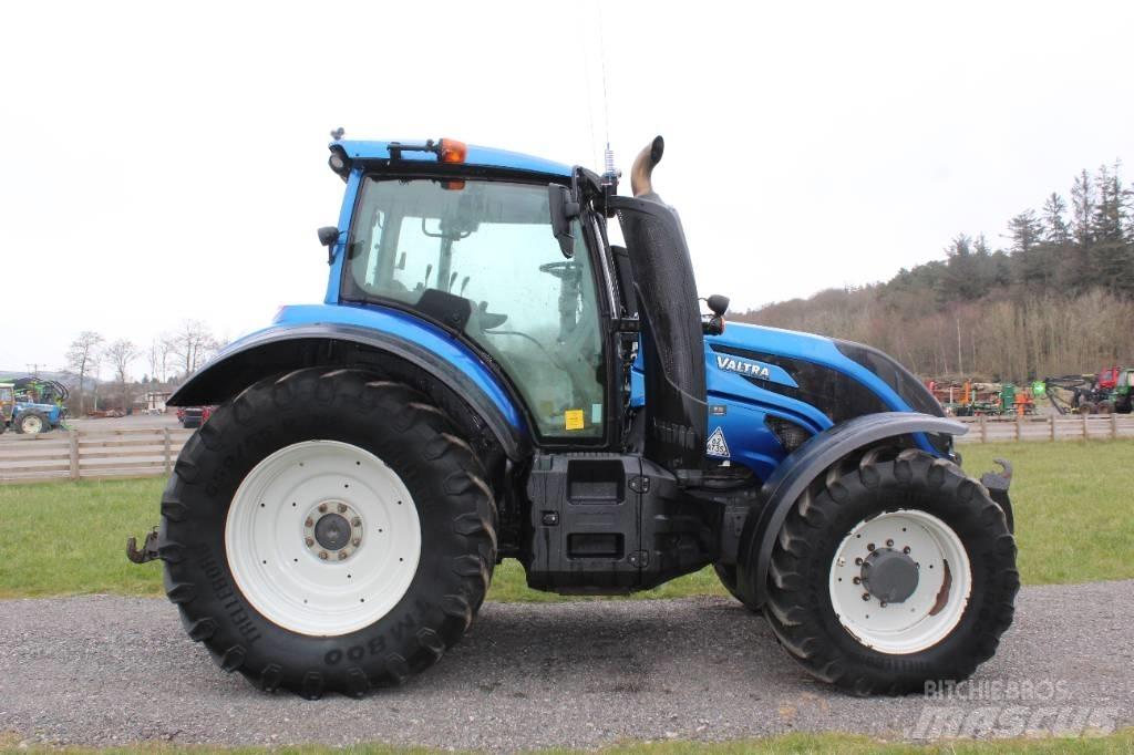 Valtra T174 Tractor Τρακτέρ δασοπονίας