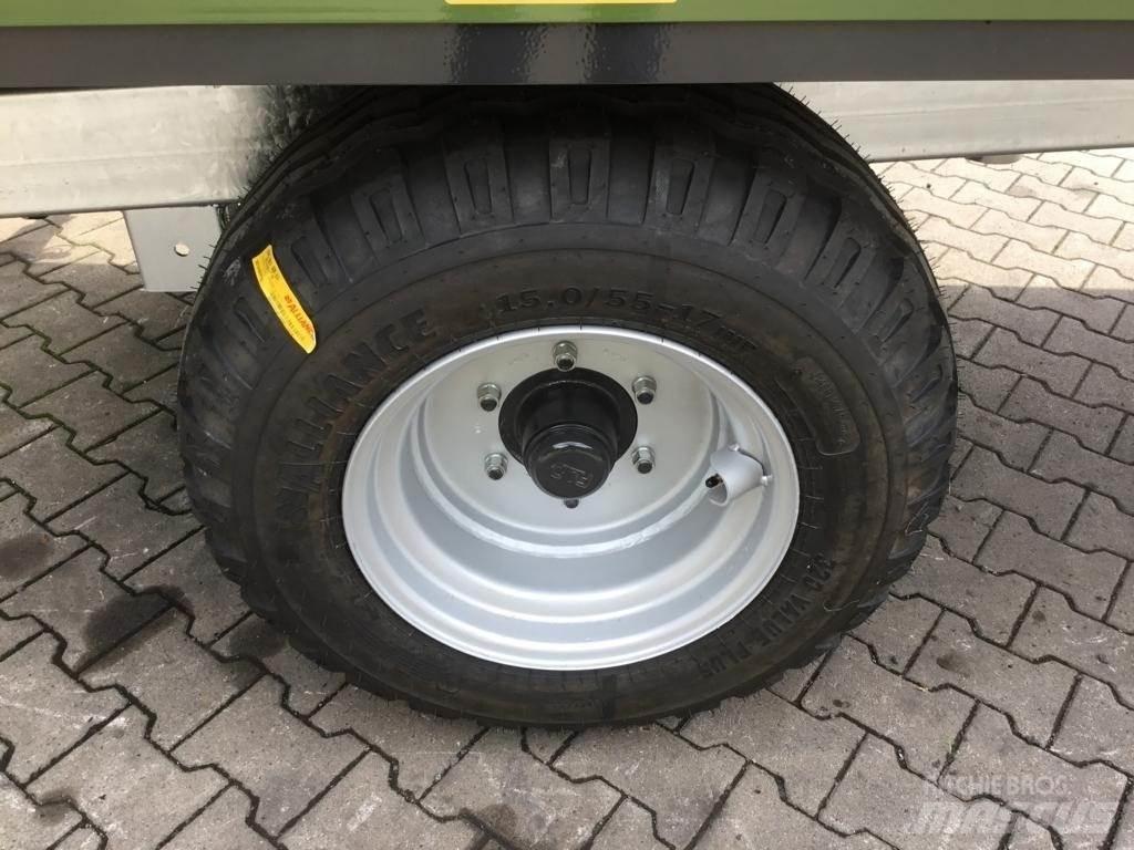 Fliegl EDK 50 FOX Ρυμούλκες δεμάτων